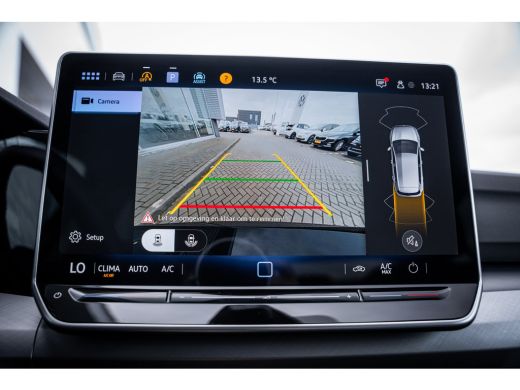 Volkswagen Golf 1.5 TSI Life Edition | Achteruitrijcamera | Apple Carplay/Android Auto|telefoonintegratie premium... ActivLease financial lease