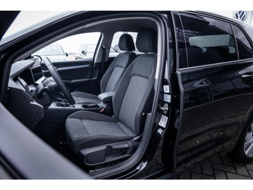 Volkswagen Golf 1.5 TSI Life Edition | Achteruitrijcamera | Apple Carplay/Android Auto|telefoonintegratie premium... ActivLease financial lease