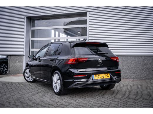 Volkswagen Golf 1.5 TSI Life Edition | Achteruitrijcamera | Apple Carplay/Android Auto|telefoonintegratie premium... ActivLease financial lease