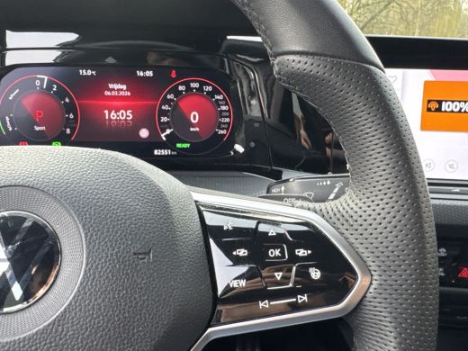 Volkswagen Golf GTE 245PK DSG HYBRID SPORT CAMERA/NAVI/IQ-LIGHT/HEAD-UP/SFEERVERL. ActivLease financial lease