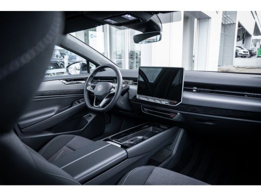 Volkswagen ID.7 Limited Edition | Achterbank in ongelijke delen neerklapbaar incl. middenarmsteun en doorlaadmoge... ActivLease financial lease