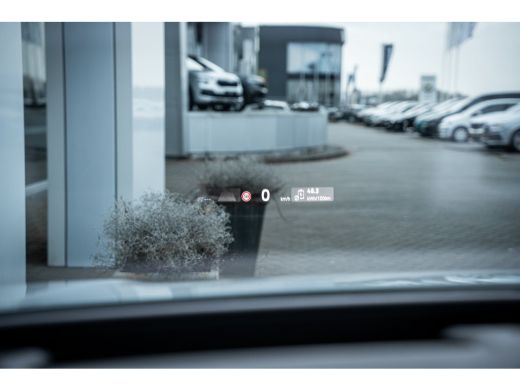 Volkswagen ID.7 Limited Edition | Achterbank in ongelijke delen neerklapbaar incl. middenarmsteun en doorlaadmoge... ActivLease financial lease