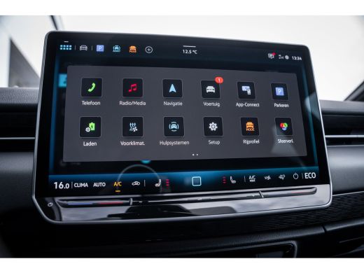 Volkswagen ID.7 Limited Edition | Achterbank in ongelijke delen neerklapbaar incl. middenarmsteun en doorlaadmoge... ActivLease financial lease