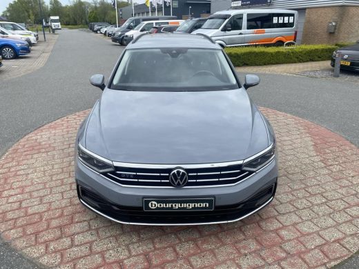 Volkswagen Passat Variant 1.4 TSI PHEV GTE Business | Trekhaak | A.Camera  | Stoelverwarming | IQ.Light | ActivLease financial lease