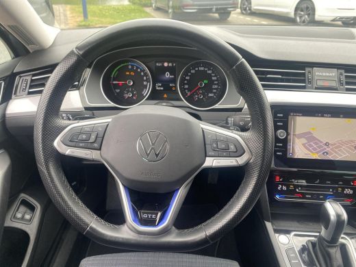 Volkswagen Passat Variant 1.4 TSI PHEV GTE Business | Trekhaak | A.Camera  | Stoelverwarming | IQ.Light | ActivLease financial lease