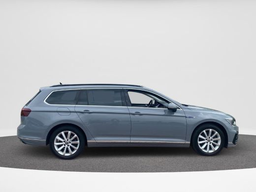 Volkswagen Passat Variant 1.4 TSI PHEV GTE Business | Trekhaak | A.Camera  | Stoelverwarming | IQ.Light | ActivLease financial lease