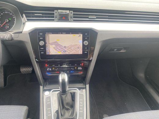 Volkswagen Passat Variant 1.4 TSI PHEV GTE Business | Trekhaak | A.Camera  | Stoelverwarming | IQ.Light | ActivLease financial lease