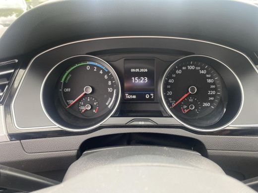 Volkswagen Passat Variant 1.4 TSI PHEV GTE Business | Trekhaak | A.Camera  | Stoelverwarming | IQ.Light | ActivLease financial lease