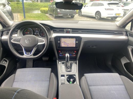 Volkswagen Passat Variant 1.4 TSI PHEV GTE Business | Trekhaak | A.Camera  | Stoelverwarming | IQ.Light | ActivLease financial lease