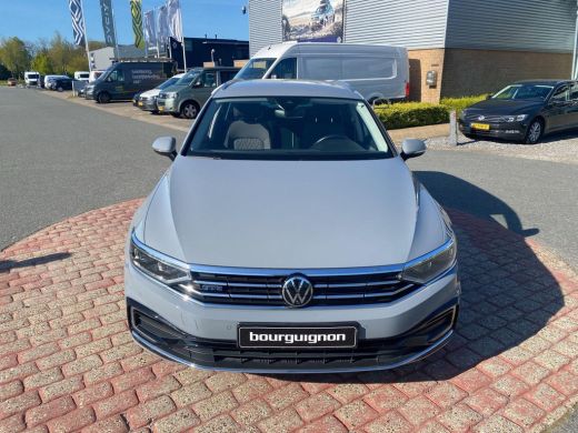 Volkswagen Passat Variant 1.4 TSI PHEV GTE Business | Wordt verwacht | Trekhaak | A.cam | Stoelverwarming V+A | IQ... ActivLease financial lease