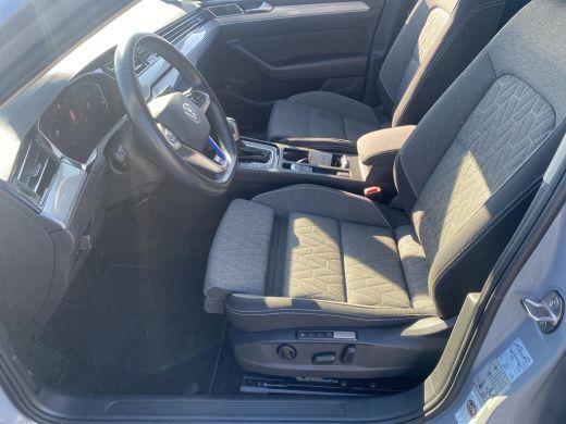 Volkswagen Passat Variant 1.4 TSI PHEV GTE Business | Wordt verwacht | Trekhaak | A.cam | Stoelverwarming V+A | IQ... ActivLease financial lease