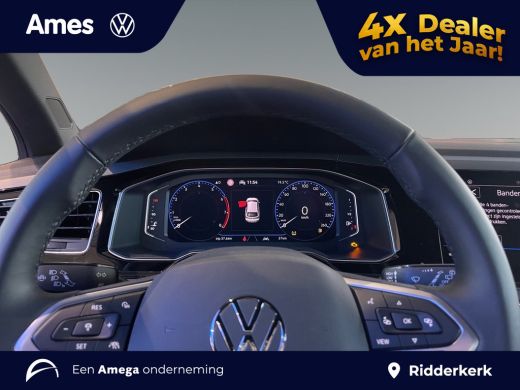 Volkswagen Taigo R-Line Edition 1.0 TSI 116 PK | Stoelverwarming | Camera | Sensoren voor en achter | ActivLease financial lease