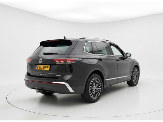 Volkswagen Tiguan 1.5 eHybrid 272PK PHEV ELEGANCE ALCANTARA/NAVI/360&deg;CAMERA/TREKHAAK ActivLease financial lease