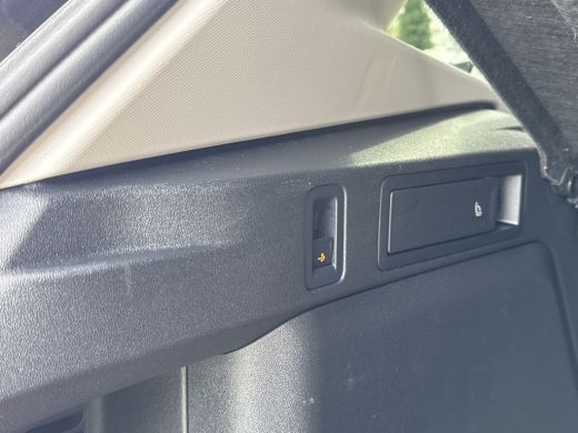 Volkswagen Tiguan 1.5 eHybrid 272PK PHEV ELEGANCE ALCANTARA/NAVI/360&deg;CAMERA/TREKHAAK ActivLease financial lease