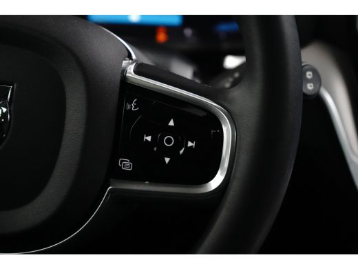 Volvo  V60 2.0 T6 Plug-in hybrid AWD Plus Bright | Trekhaak | Panoramadak | Leder | ActivLease financial lease