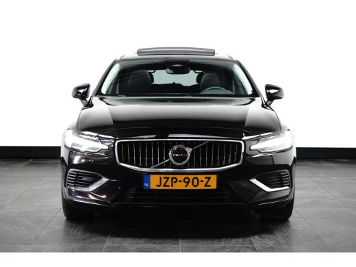 Volvo  V60 2.0 T6 Plug-in hybrid AWD Plus Bright | Trekhaak | Panoramadak | Leder | ActivLease financial lease