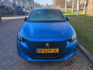 Peugeot e-208 EV GT Pack 50kWh 3 Fase | Adaptive Cruise | Stoelverwarming | Alcantara | Keyless-Entry | Dodehoe...