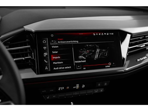 Audi Q4 e-tron S edition | Achterklep, automatisch bedienbaar | Achteruitrijcamera | Adaptive cruise control ActivLease financial lease