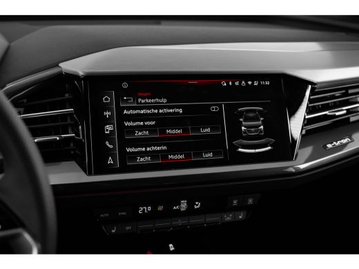 Audi Q4 e-tron S edition | Achterklep, automatisch bedienbaar | Achteruitrijcamera | Adaptive cruise control ActivLease financial lease