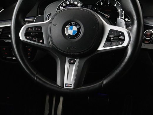 BMW 5 Serie 520i M Sport | Panoramadak | Stoelventilatie | Head-Up | 360 Camera | Leder | Adaptief LED | Memo... ActivLease financial lease