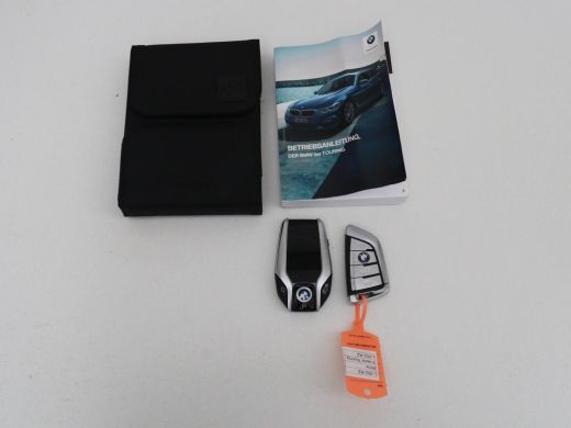 BMW 5 Serie 520i M Sport | Panoramadak | Stoelventilatie | Head-Up | 360 Camera | Leder | Adaptief LED | Memo... ActivLease financial lease