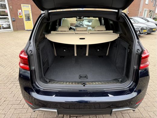 BMW iX3 High Executive 80 kWh SOH 94.5%, Panoramadak, 360 Camera, Trekhaak, Harman/Kardon ActivLease financial lease