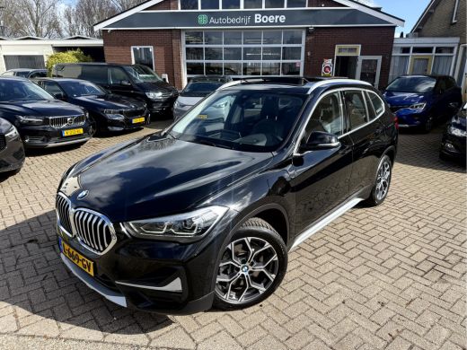 BMW X1 xDrive25e High Executive Edition Panoramadak, Camera, 18''Lmv, ActivLease financial lease