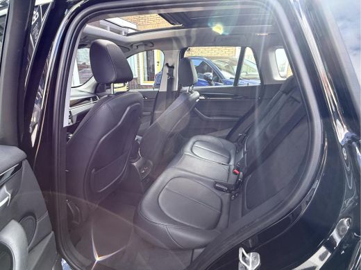 BMW X1 xDrive25e High Executive Edition Panoramadak, Camera, 18''Lmv, ActivLease financial lease