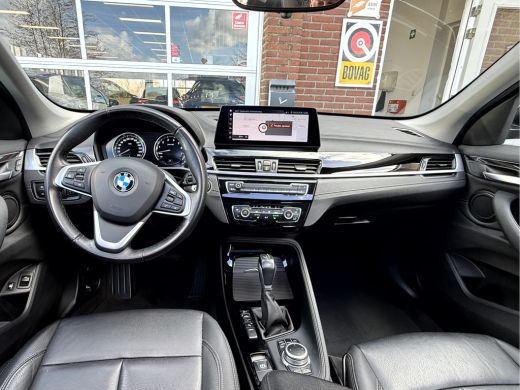 BMW X1 xDrive25e High Executive Edition Panoramadak, Camera, 18''Lmv, ActivLease financial lease