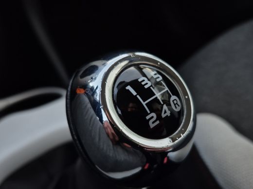 Citroën C1 1.0 VTi Millenium Carplay/android auto | DAB | Extra getint glas | Airco | ActivLease financial lease