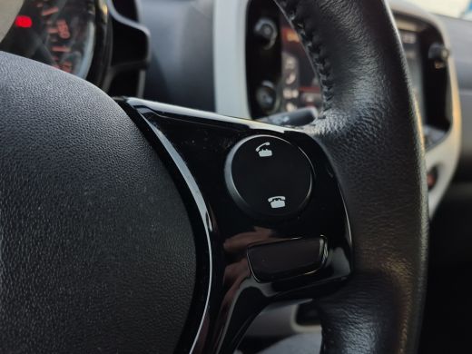 Citroën C1 1.0 VTi Millenium Carplay/android auto | DAB | Extra getint glas | Airco | ActivLease financial lease