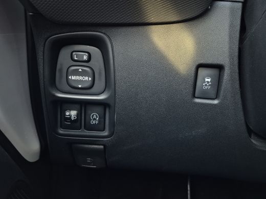 Citroën C1 1.0 VTi Millenium Carplay/android auto | DAB | Extra getint glas | Airco | ActivLease financial lease