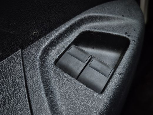 Citroën C1 1.0 VTi Millenium Carplay/android auto | DAB | Extra getint glas | Airco | ActivLease financial lease