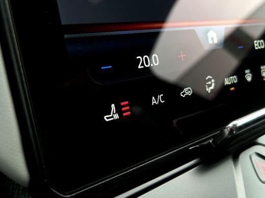 Ford Explorer Premium Standard Range RWD 52 kWh | 18-weg verstelbare AGR-voorstoelen (ergonomisch gecertificeer... ActivLease financial lease
