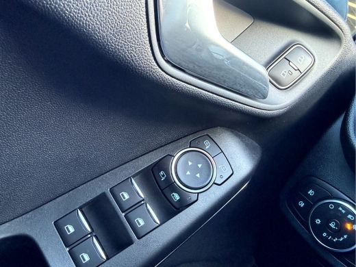 Ford Fiesta 1.0 EcoBoost Hybrid Titanium X 31337km Led, B&O, ActivLease financial lease