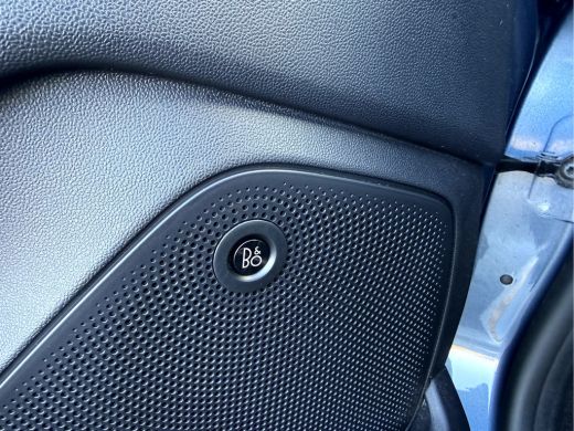 Ford Fiesta 1.0 EcoBoost Hybrid Titanium X 31337km Led, B&O, ActivLease financial lease