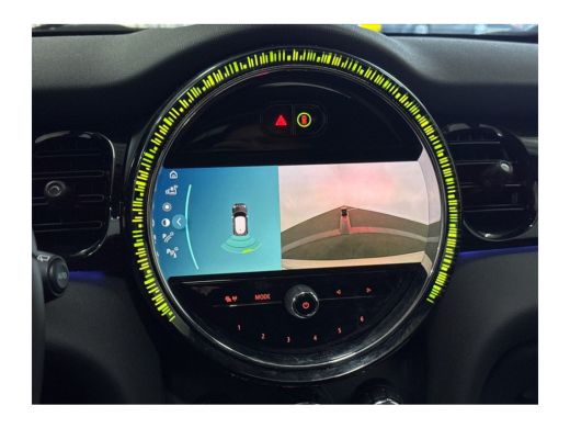 Mini Electric Camden Plus Edition 33 kWh | Achterbank in delen neerklapbaar | Achteruitrijcamera | Airco (autom... ActivLease financial lease