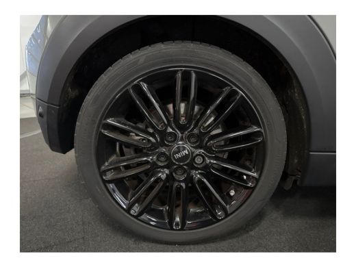 Mini Electric Camden Plus Edition 33 kWh | Achterbank in delen neerklapbaar | Achteruitrijcamera | Airco (autom... ActivLease financial lease