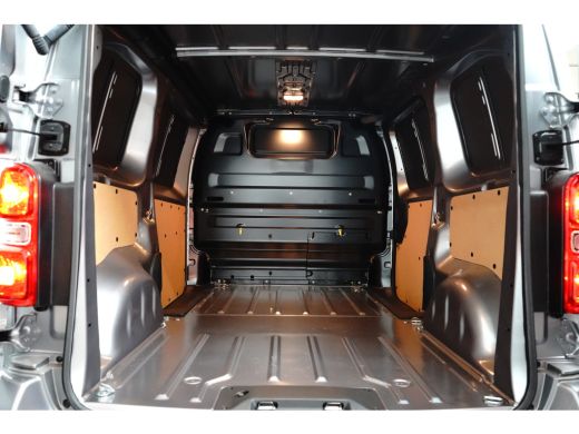 Opel Vivaro L2H1 180pk Automaat | BPM VRIJ NAVI | CAMERA | CRUISE | PDC | CARPLAY | ActivLease financial lease