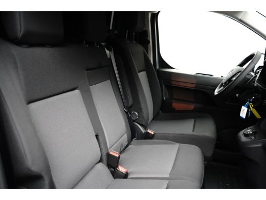 Opel Vivaro L2H1 180pk Automaat | BPM VRIJ NAVI | CAMERA | CRUISE | PDC | CARPLAY | ActivLease financial lease