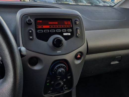 Peugeot 108 1.0 e-VTi Active Airco | DAB | Extra getint glas | Bluetooth | ActivLease financial lease