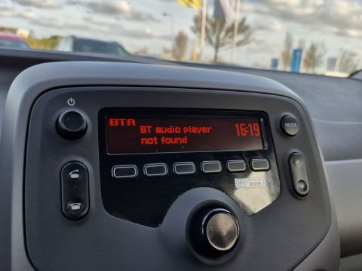 Peugeot 108 1.0 e-VTi Active Airco | DAB | Extra getint glas | Bluetooth | ActivLease financial lease