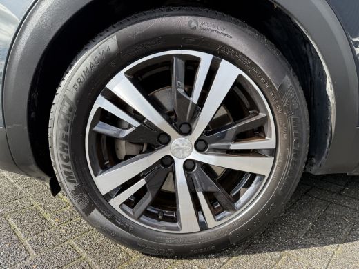 Peugeot 3008 225pk HYbrid Allure Pack (Elektrische Klep - 360gr Camera - Keyless Entry - Automatische Airco - ... ActivLease financial lease
