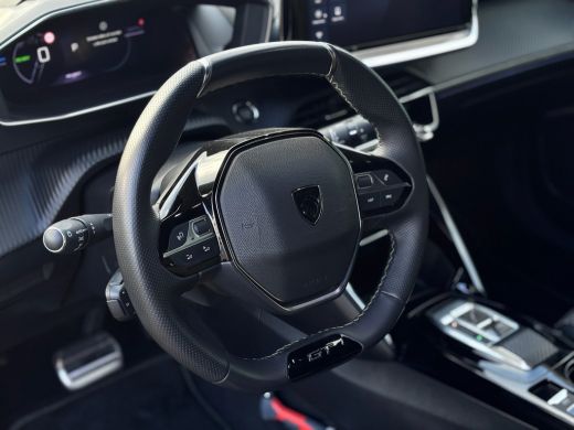 Peugeot e-2008 EV GT 54 kWh SOH 97,44% | WLTP 375 - 415 km | Cruise control adaptief | Navi fullscreen | 54kWh |... ActivLease financial lease