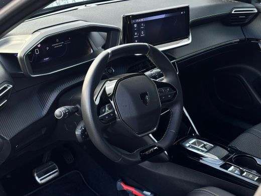 Peugeot e-2008 EV GT 54 kWh SOH 97,44% | WLTP 375 - 415 km | Cruise control adaptief | Navi fullscreen | 54kWh |... ActivLease financial lease