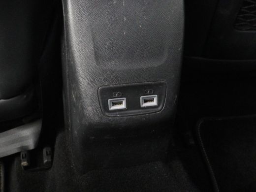 Peugeot e-208 EV GT 350 50 kWh | 27.200km NAP | SOH 93% | Stoelverwarming | Leder/Alcantara | Camera | Adaptive... ActivLease financial lease