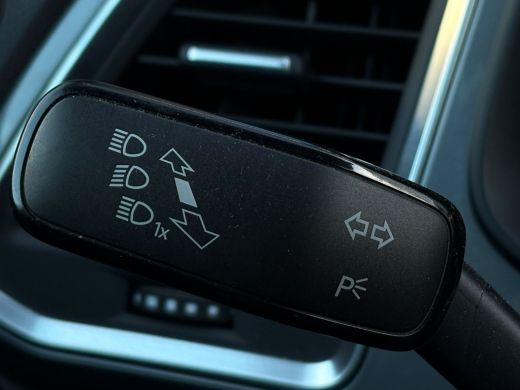 Seat Ateca 1.5 TSI 150 pk Style Business Intense 7-DSG | Achteruitrijcamera | Navigatie | Alcantara/leder st... ActivLease financial lease