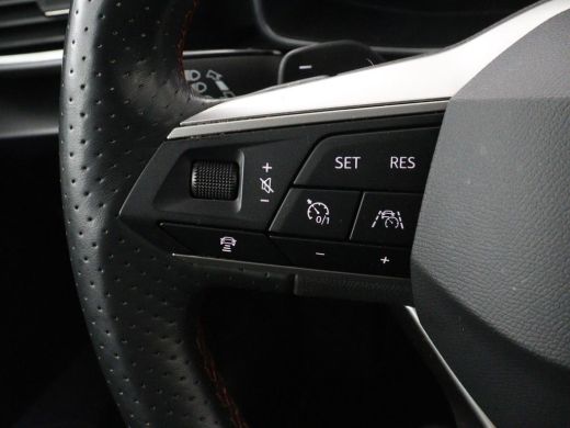 Seat Leon 1.4 TSI eHybrid PHEV FR | Stoelverwarming | Adaptive cruise | Navigatie | Sfeerverlichting | Stuu... ActivLease financial lease