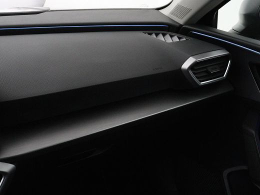 Seat Leon 1.4 TSI eHybrid PHEV FR | Stoelverwarming | Adaptive cruise | Navigatie | Sfeerverlichting | Stuu... ActivLease financial lease