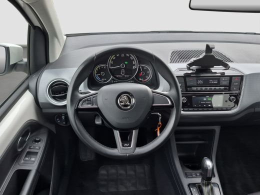 Skoda Citigo e-iV EV Style Stoelverwarming | Extra getint glas | Climate control | Telefoonintegratie | ActivLease financial lease